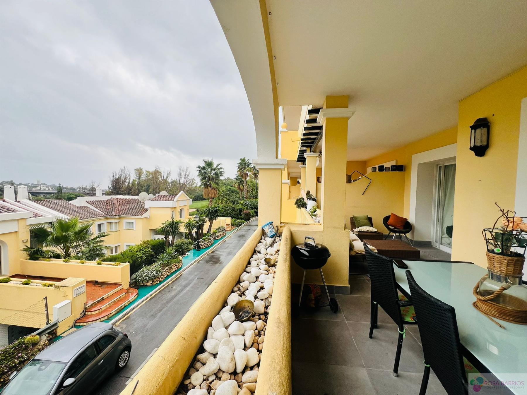 Zu verkaufen von wohnung in
 Benahavís