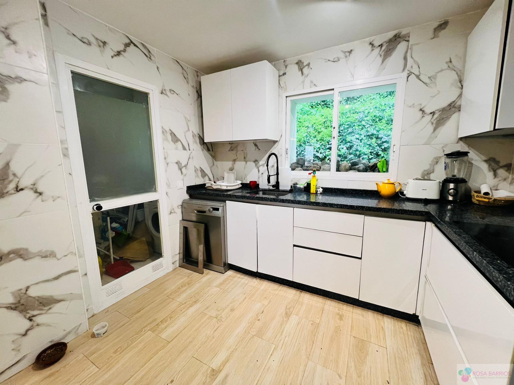 Zu verkaufen von wohnung in
 Benahavís