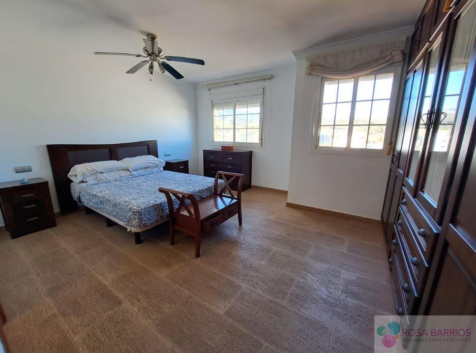 For sale of flat in Estepona