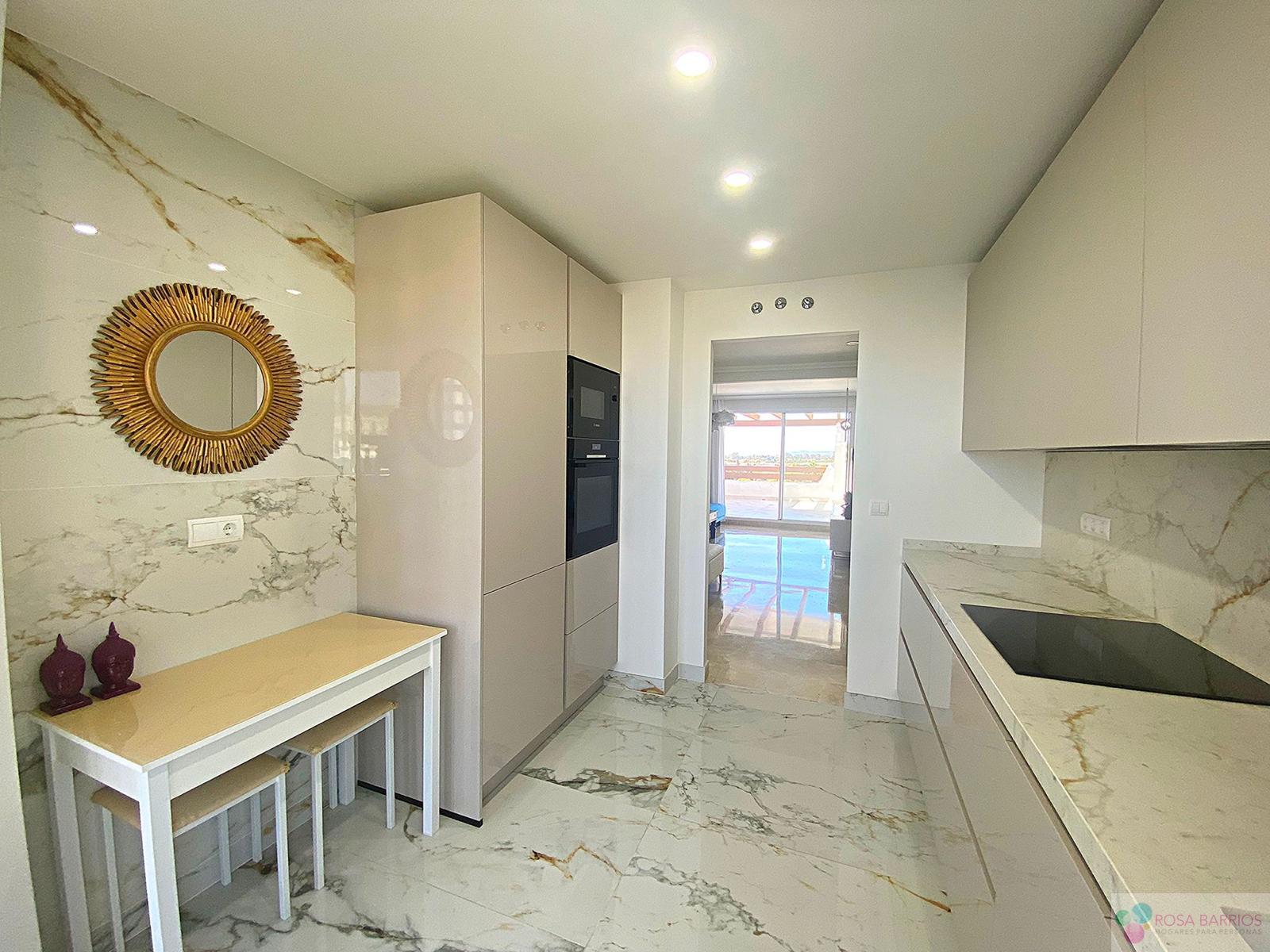 For sale of flat in Estepona