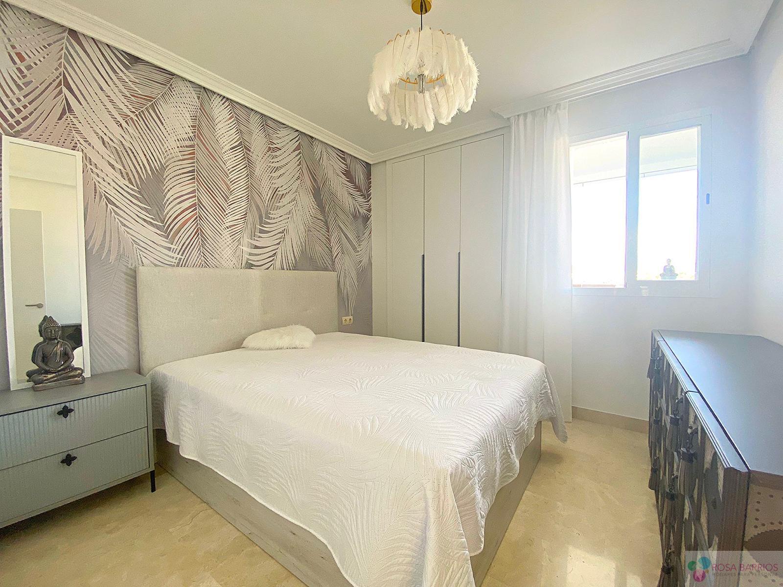 For sale of flat in Estepona