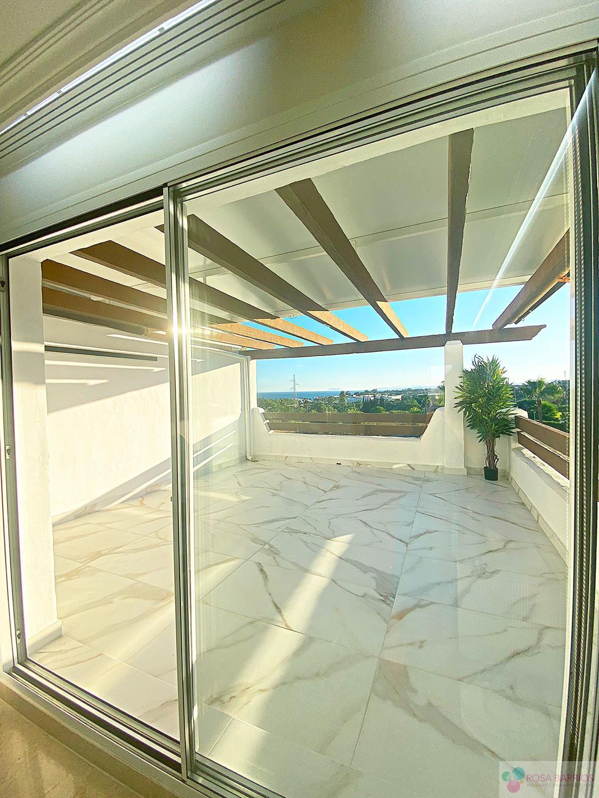 For sale of flat in Estepona