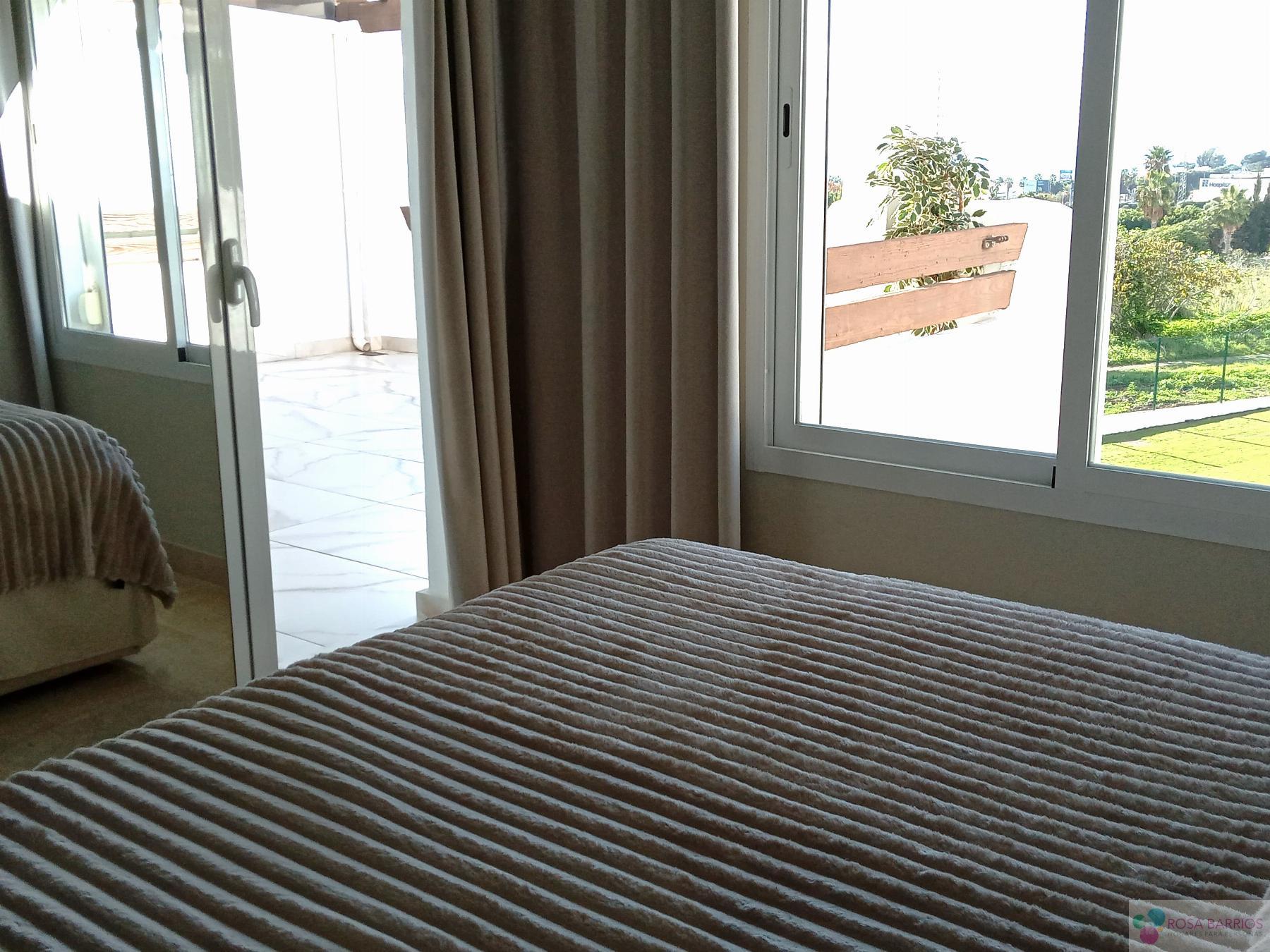 For sale of flat in Estepona
