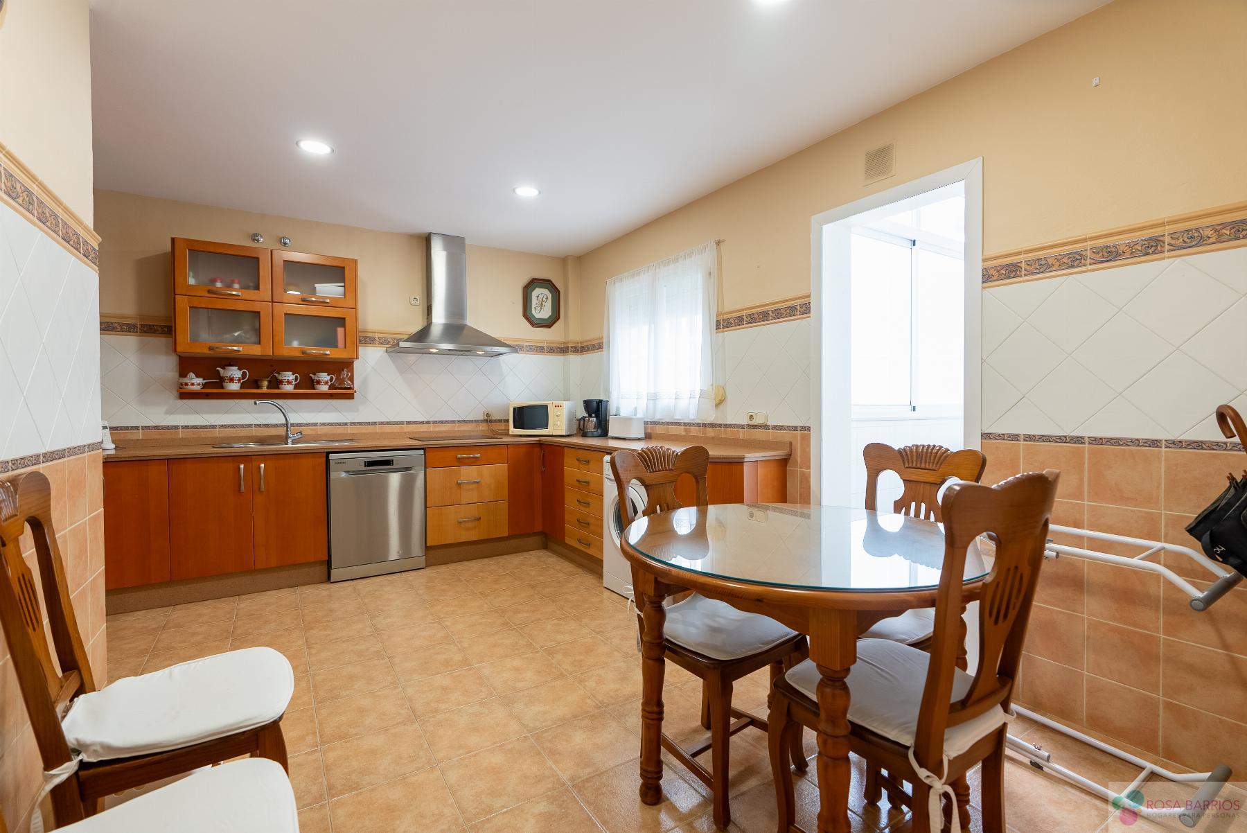 Venta de piso en Estepona