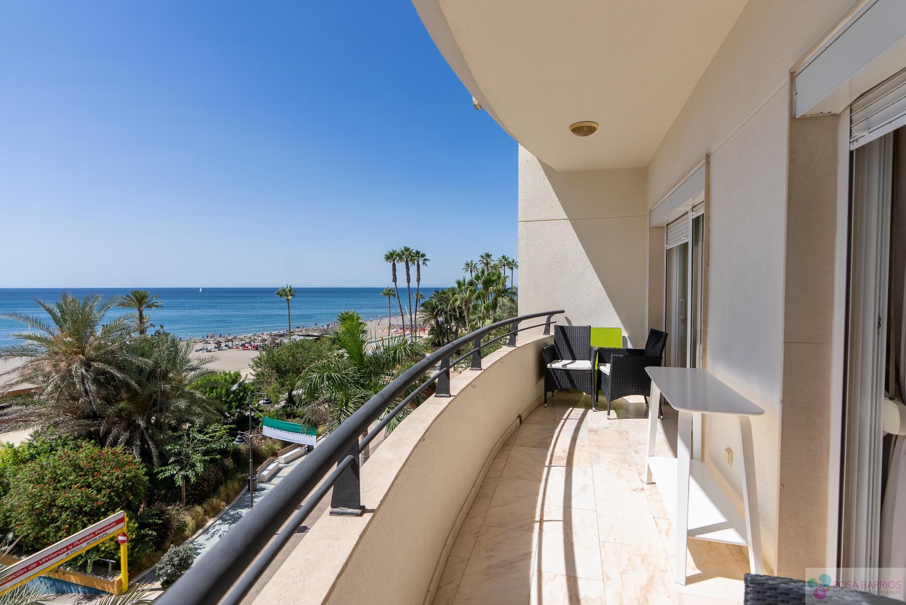 Venta de piso en Estepona