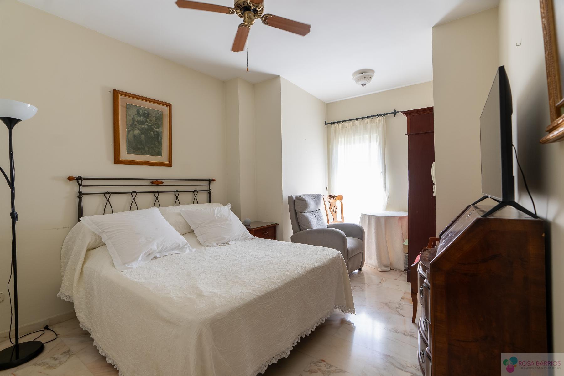 Venta de piso en Estepona