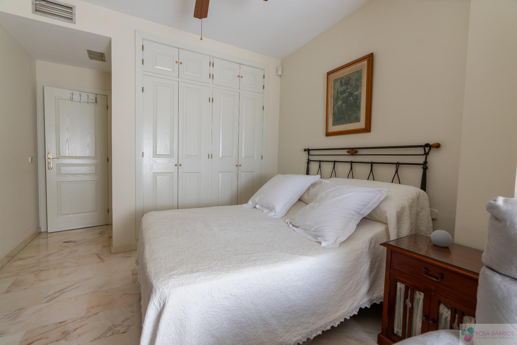 Venta de piso en Estepona