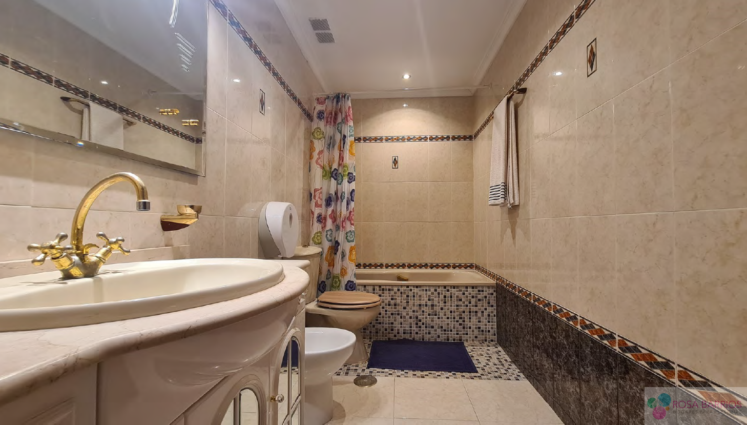 Zu verkaufen von villa in
 Marbella