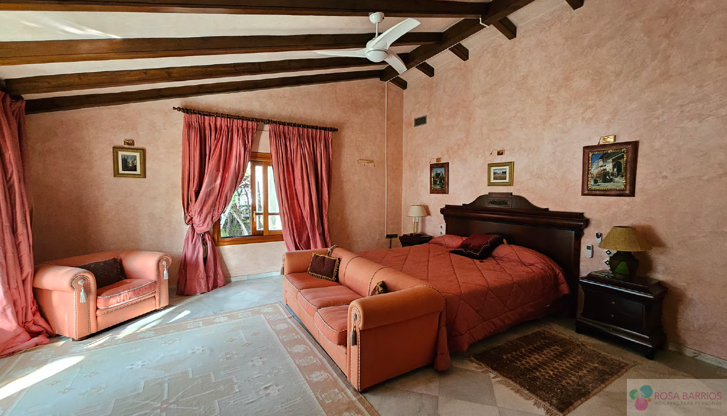 Zu verkaufen von villa in
 Marbella