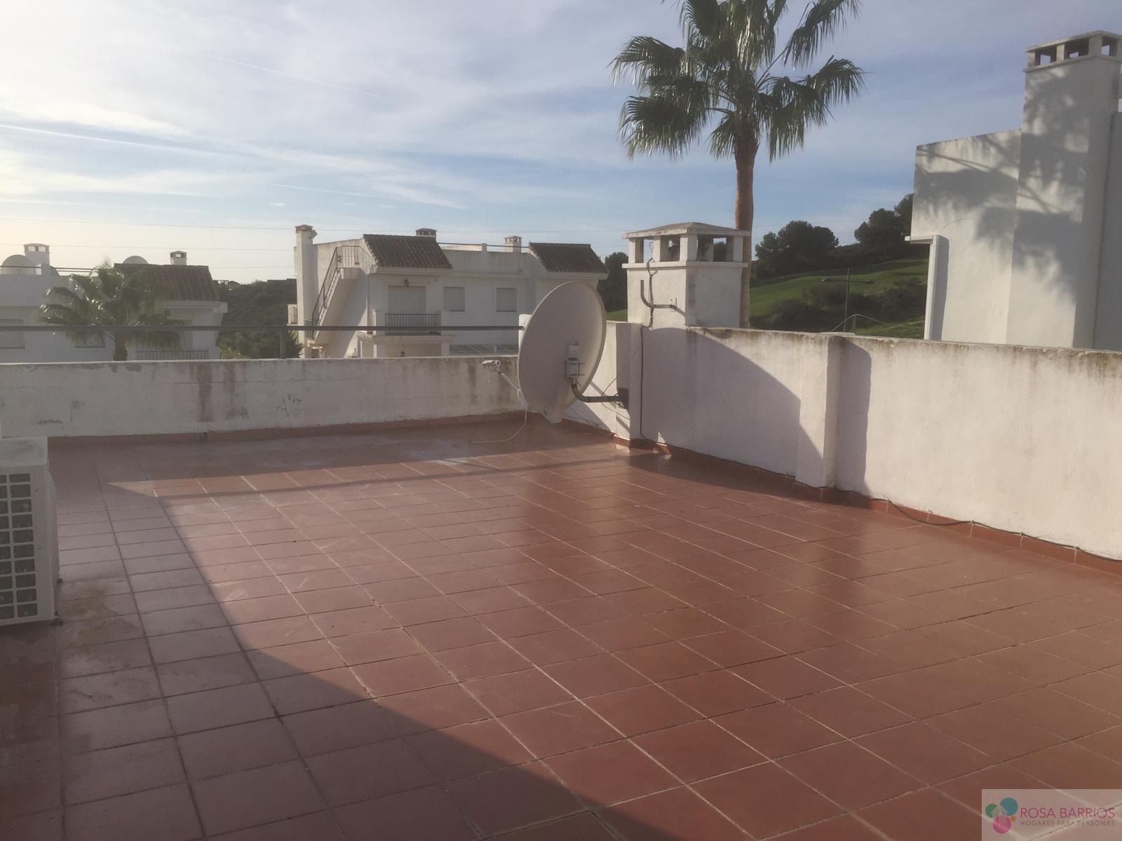 For sale of chalet in Estepona