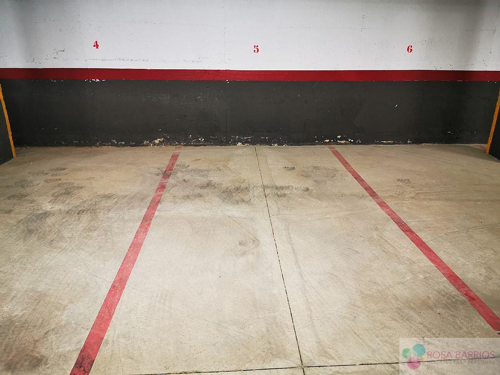 For sale of garage in Estepona