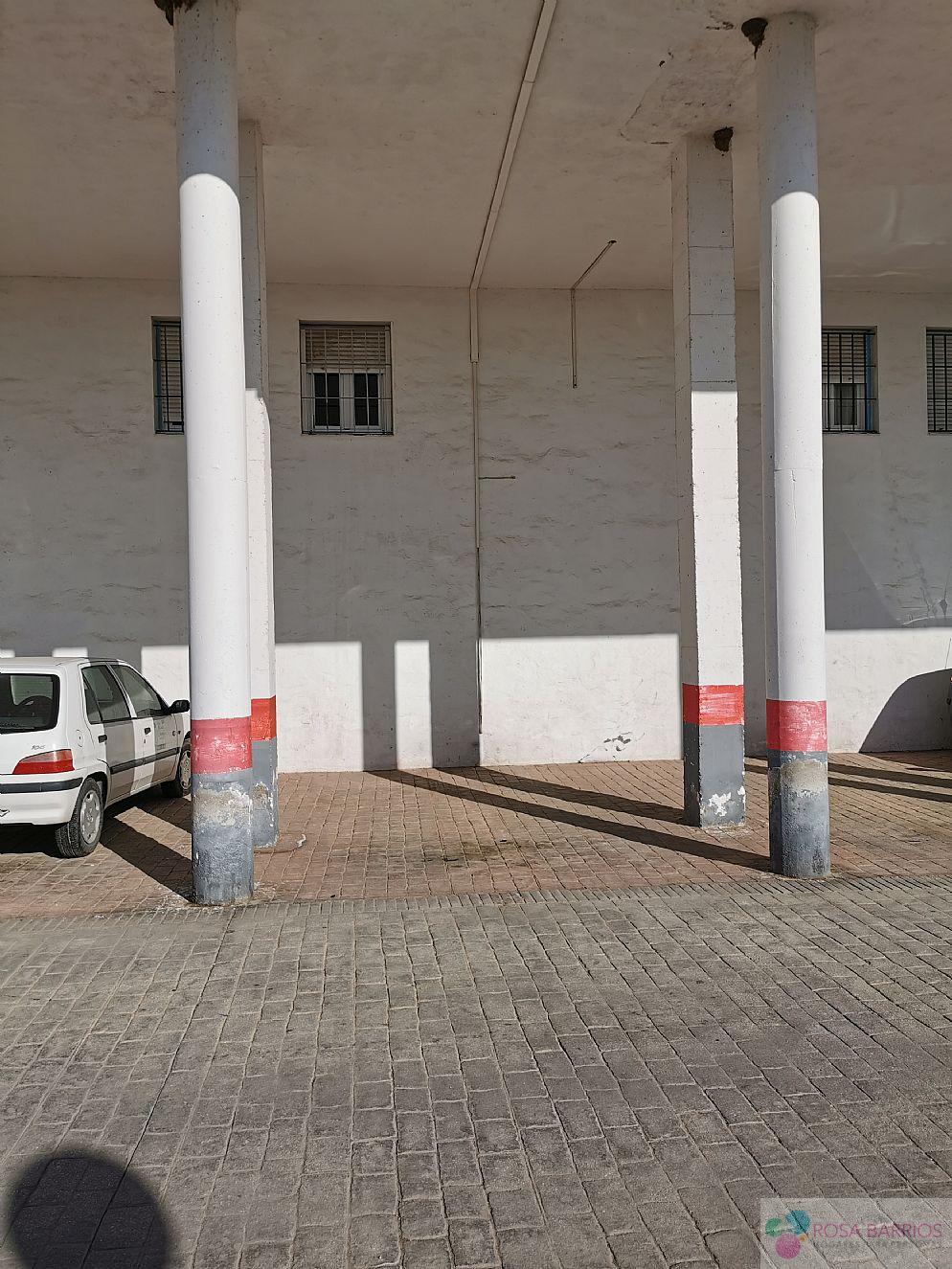 For sale of garage in Estepona