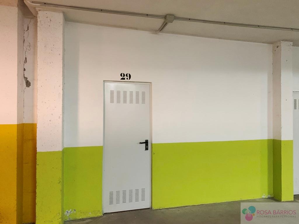 Zu verkaufen von garage in
 Benahavís