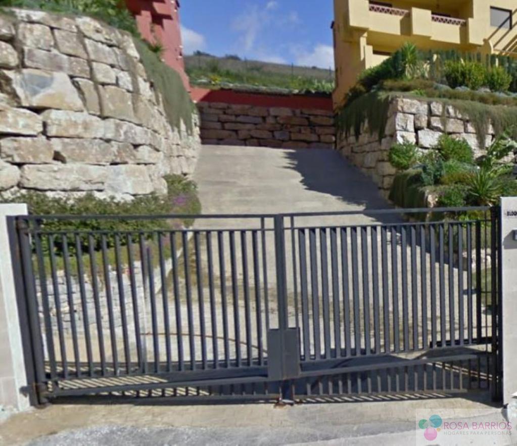 Zu verkaufen von garage in
 Casares