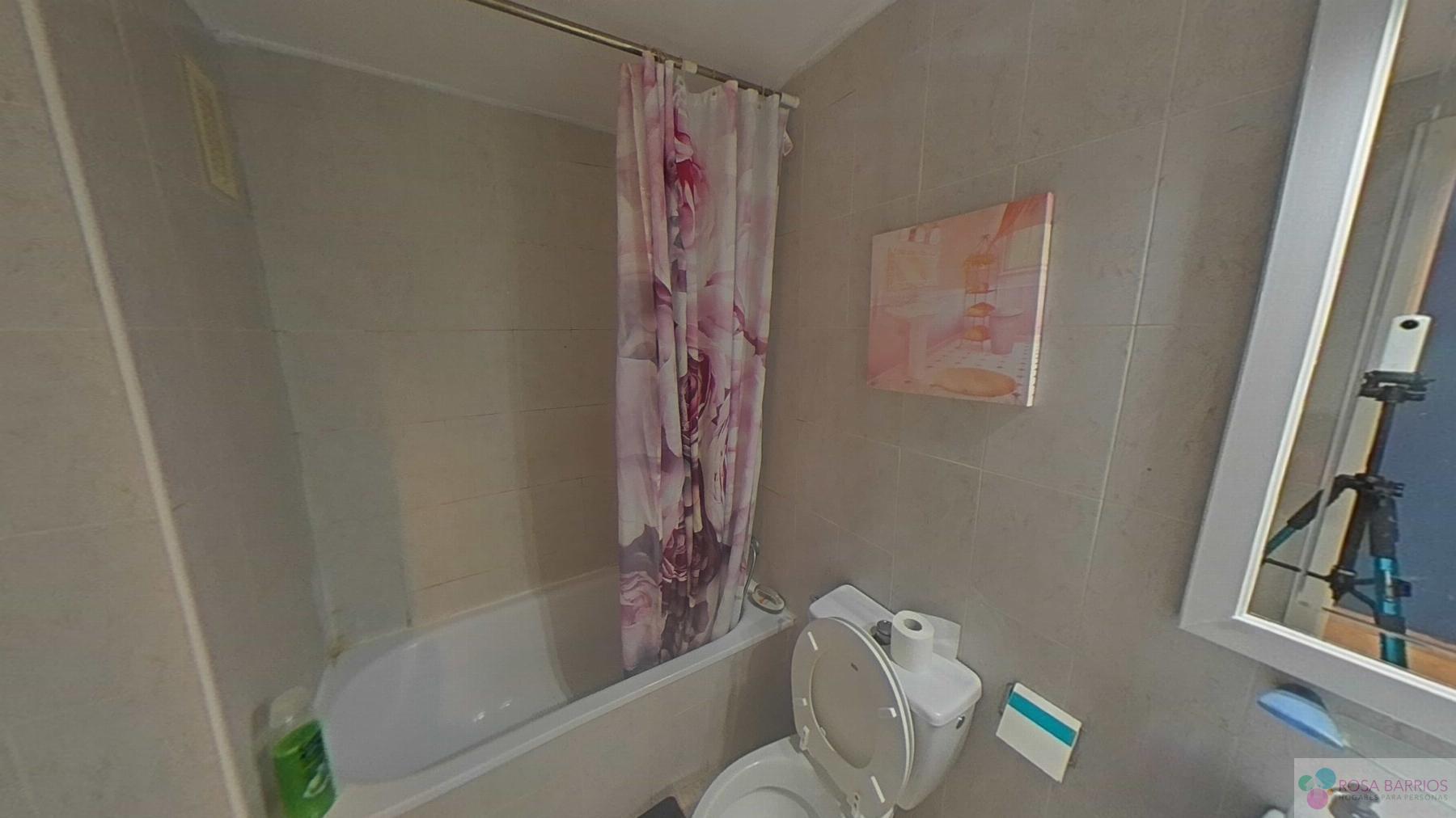 For sale of flat in Nueva Andalucía