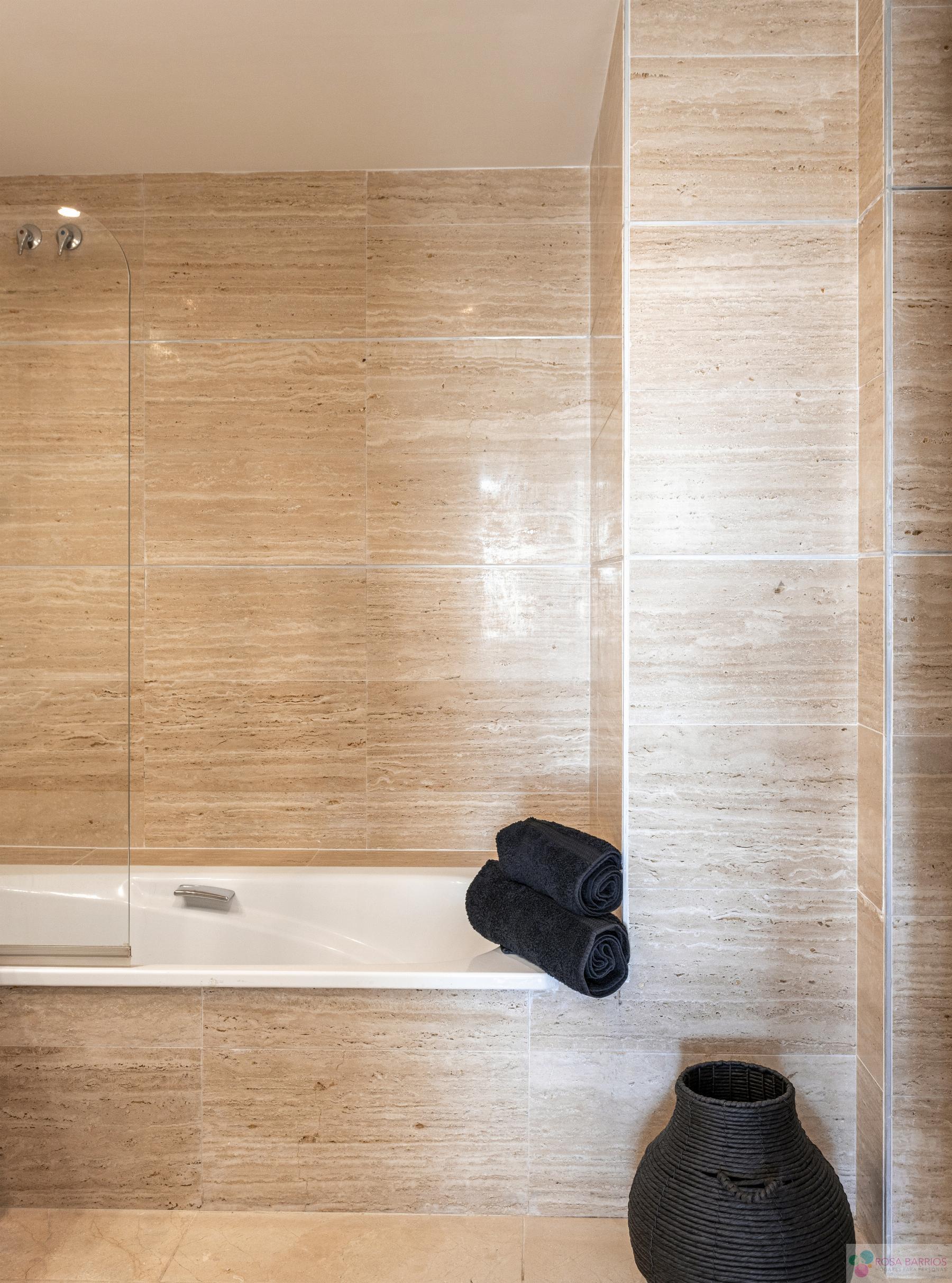 For sale of penthouse in Benahavís