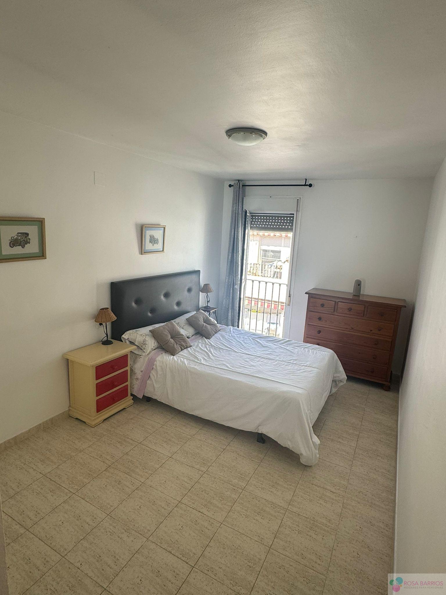 For sale of duplex in Estepona