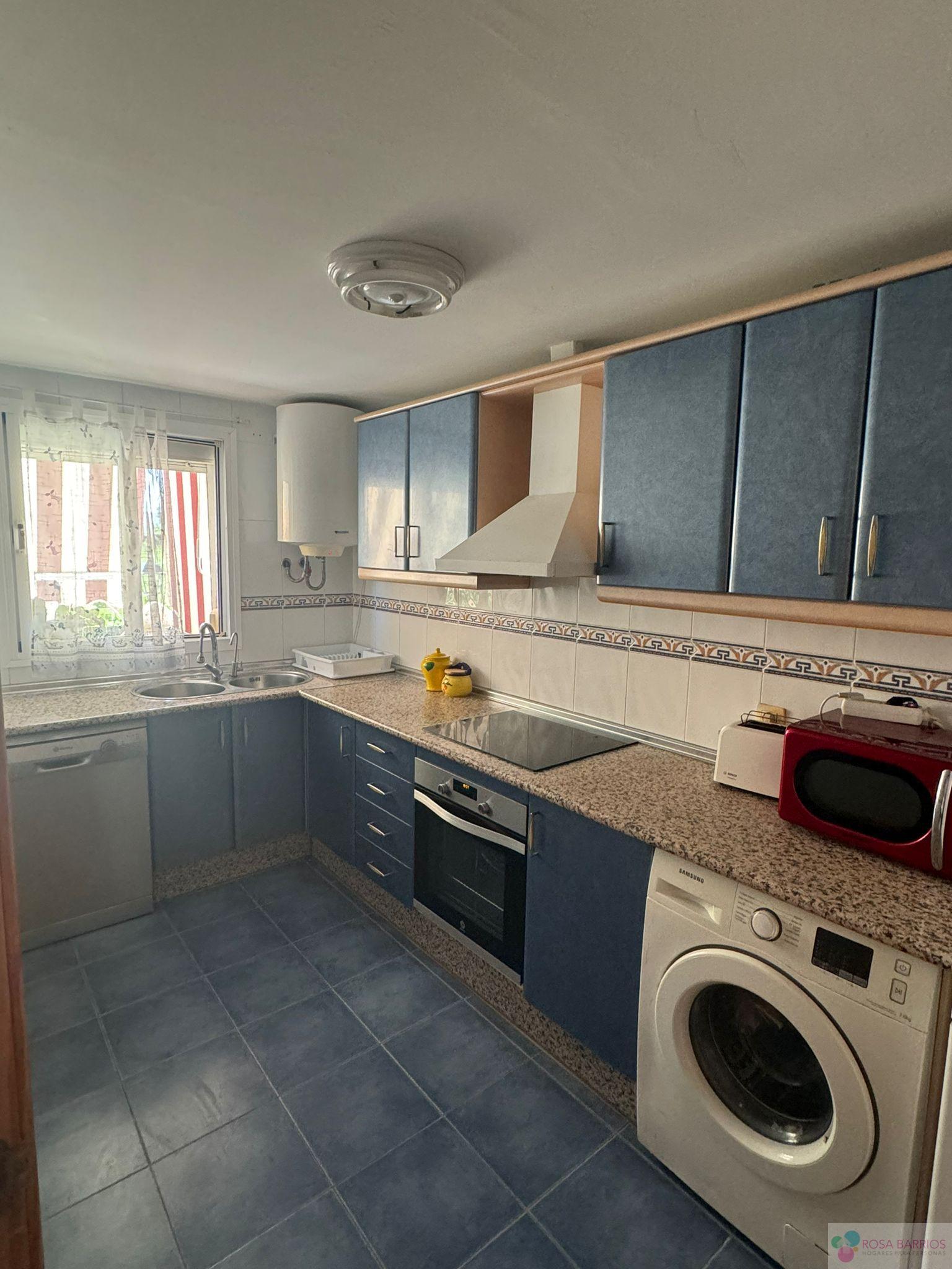 For sale of duplex in Estepona