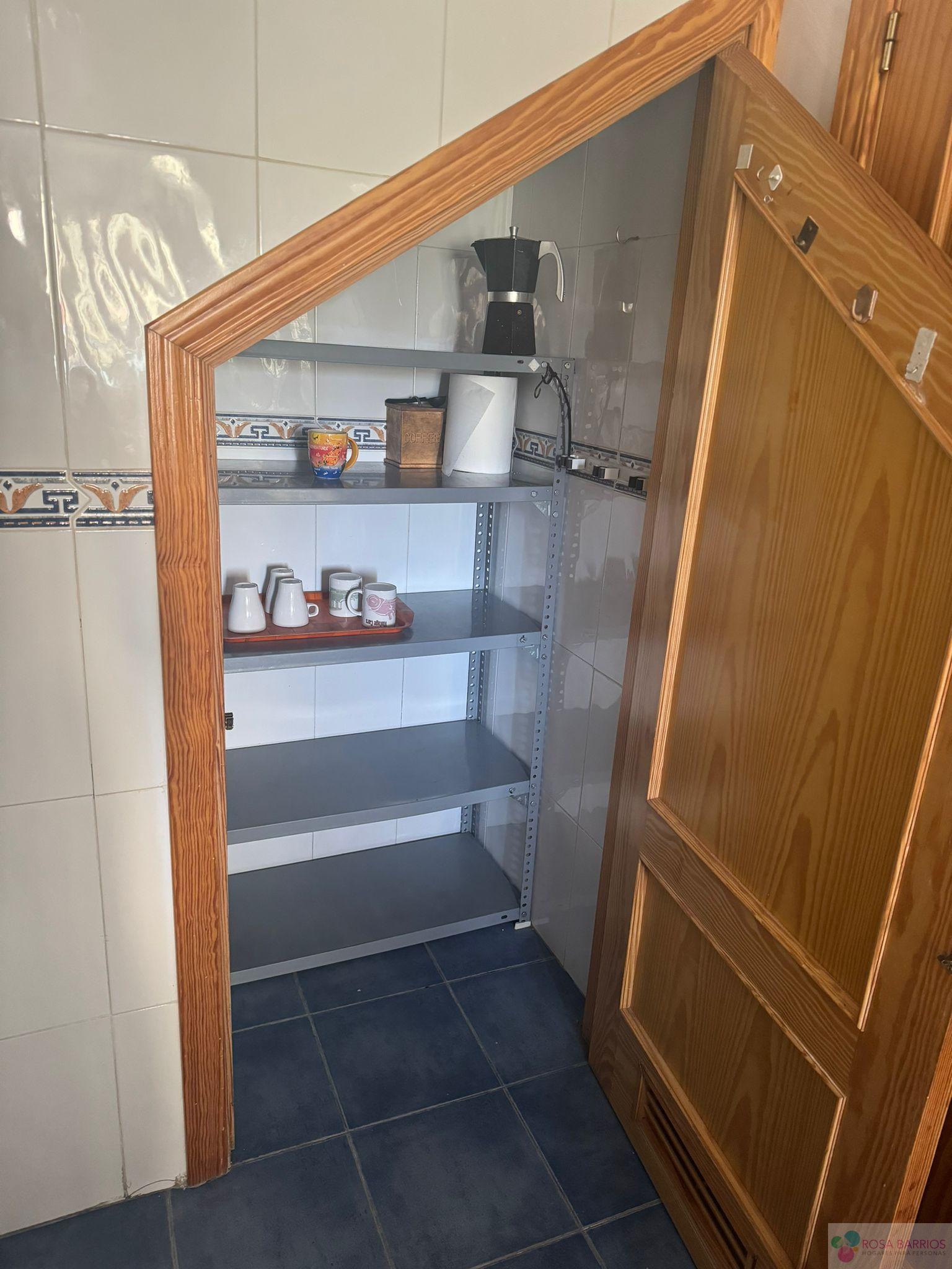 For sale of duplex in Estepona