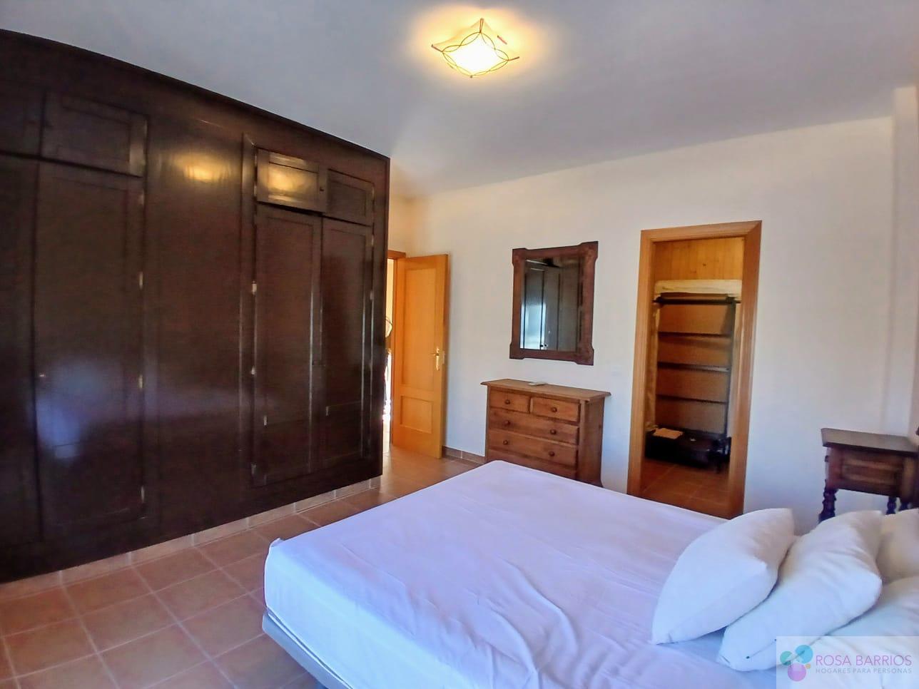 For sale of house in San Pedro de Alcántara