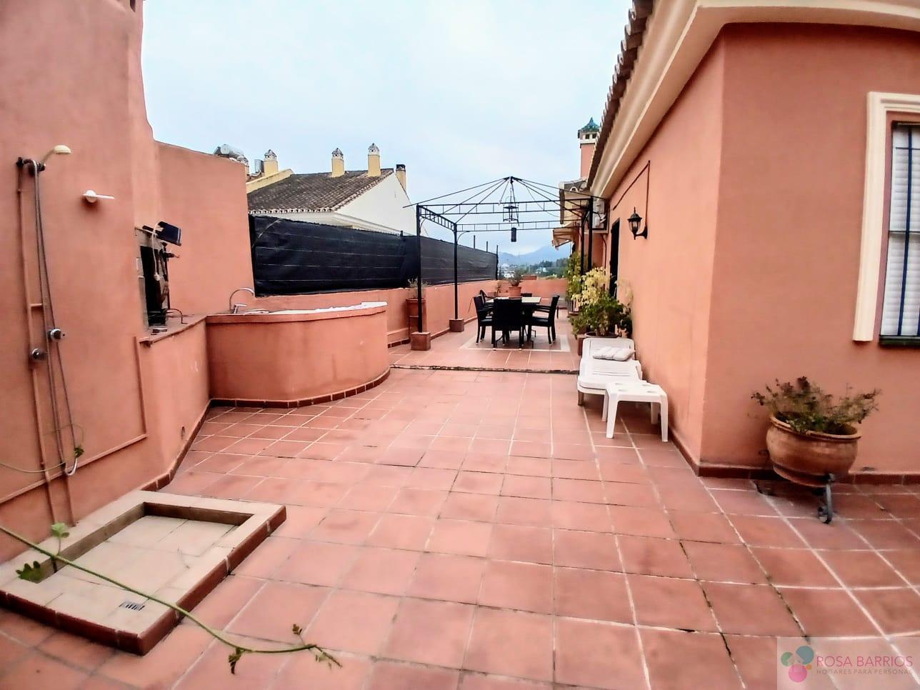 For sale of chalet in San Pedro de Alcántara