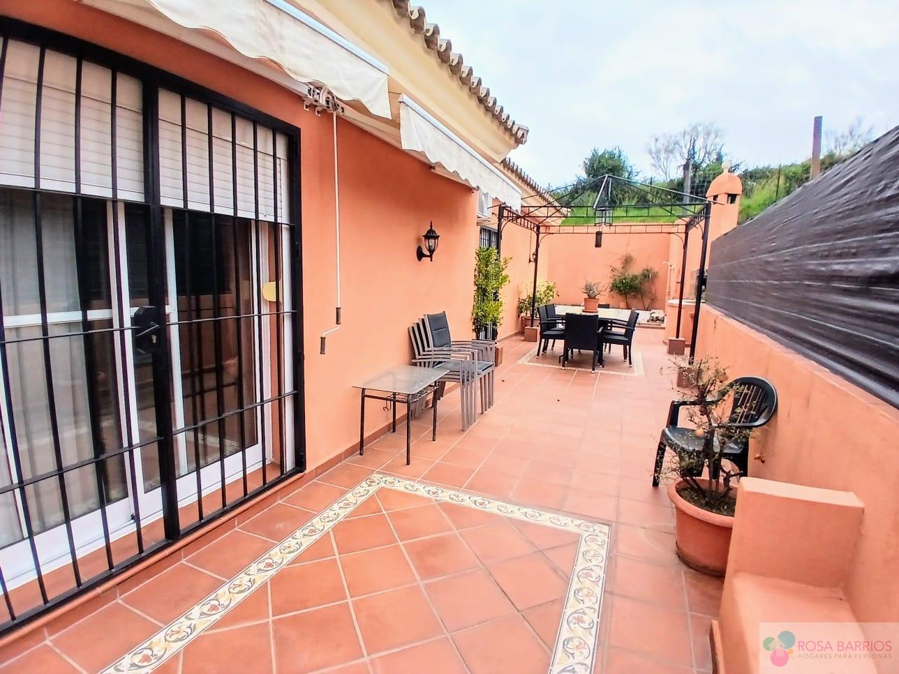 For sale of chalet in San Pedro de Alcántara