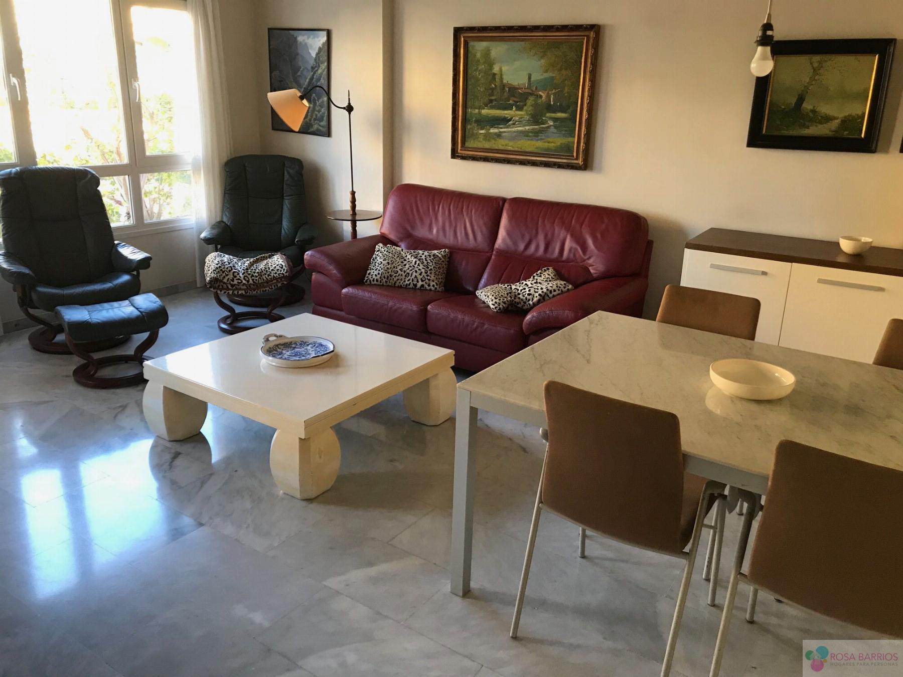 For sale of flat in San Pedro de Alcántara