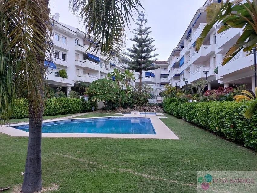 For sale of flat in San Pedro de Alcántara