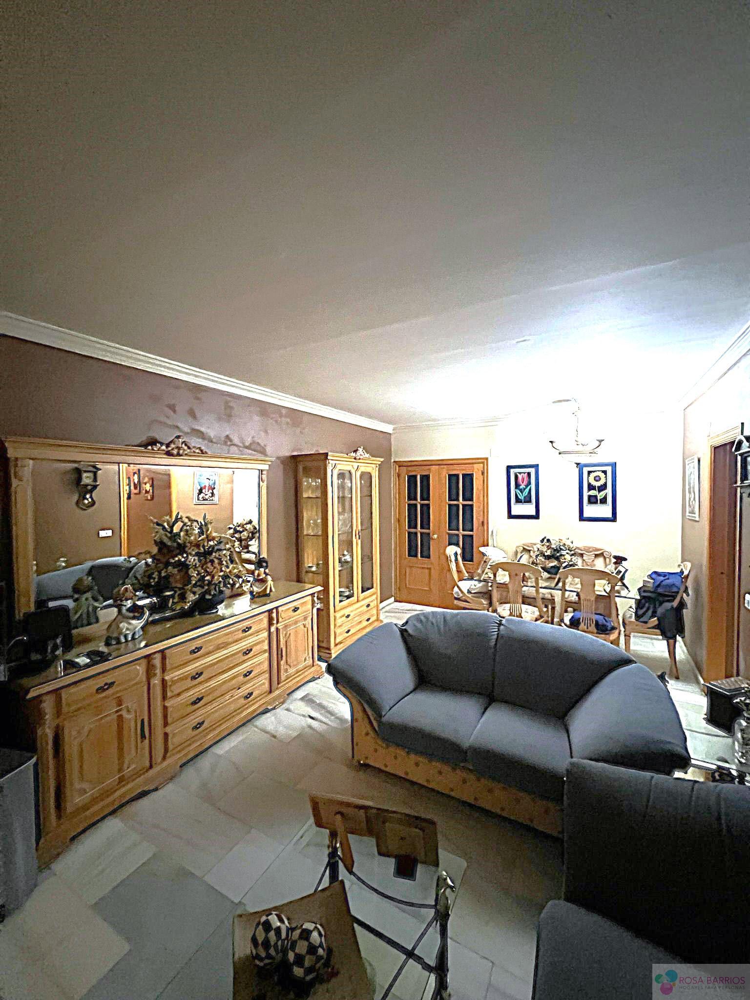For sale of apartment in Estepona