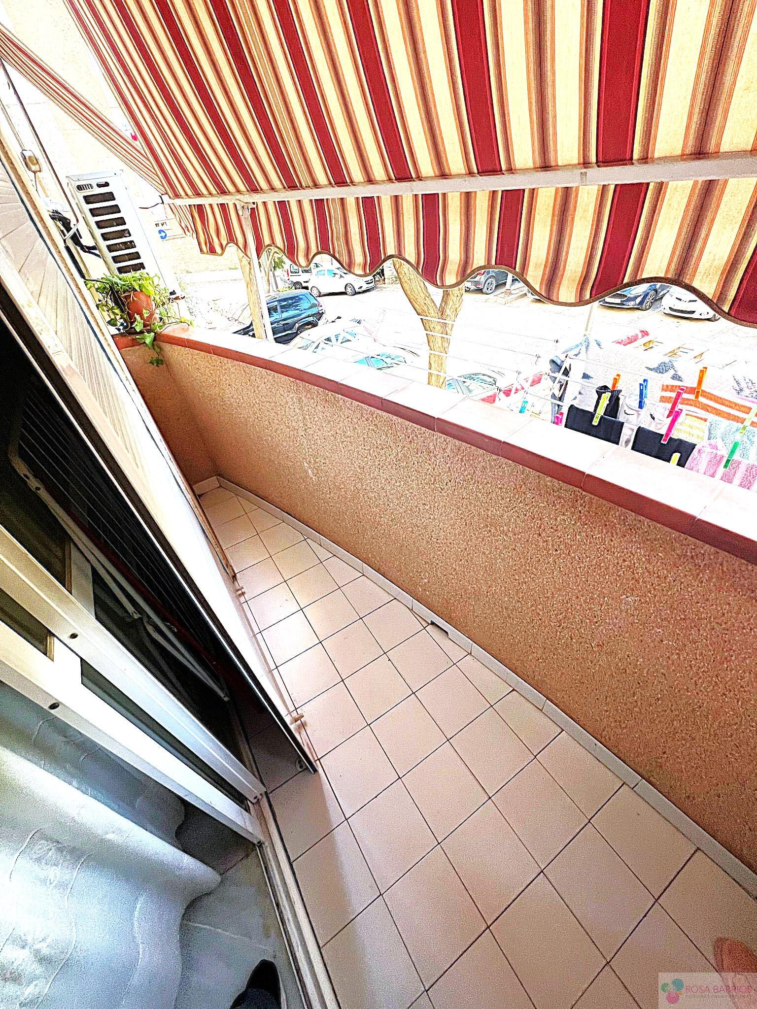 For sale of apartment in Estepona