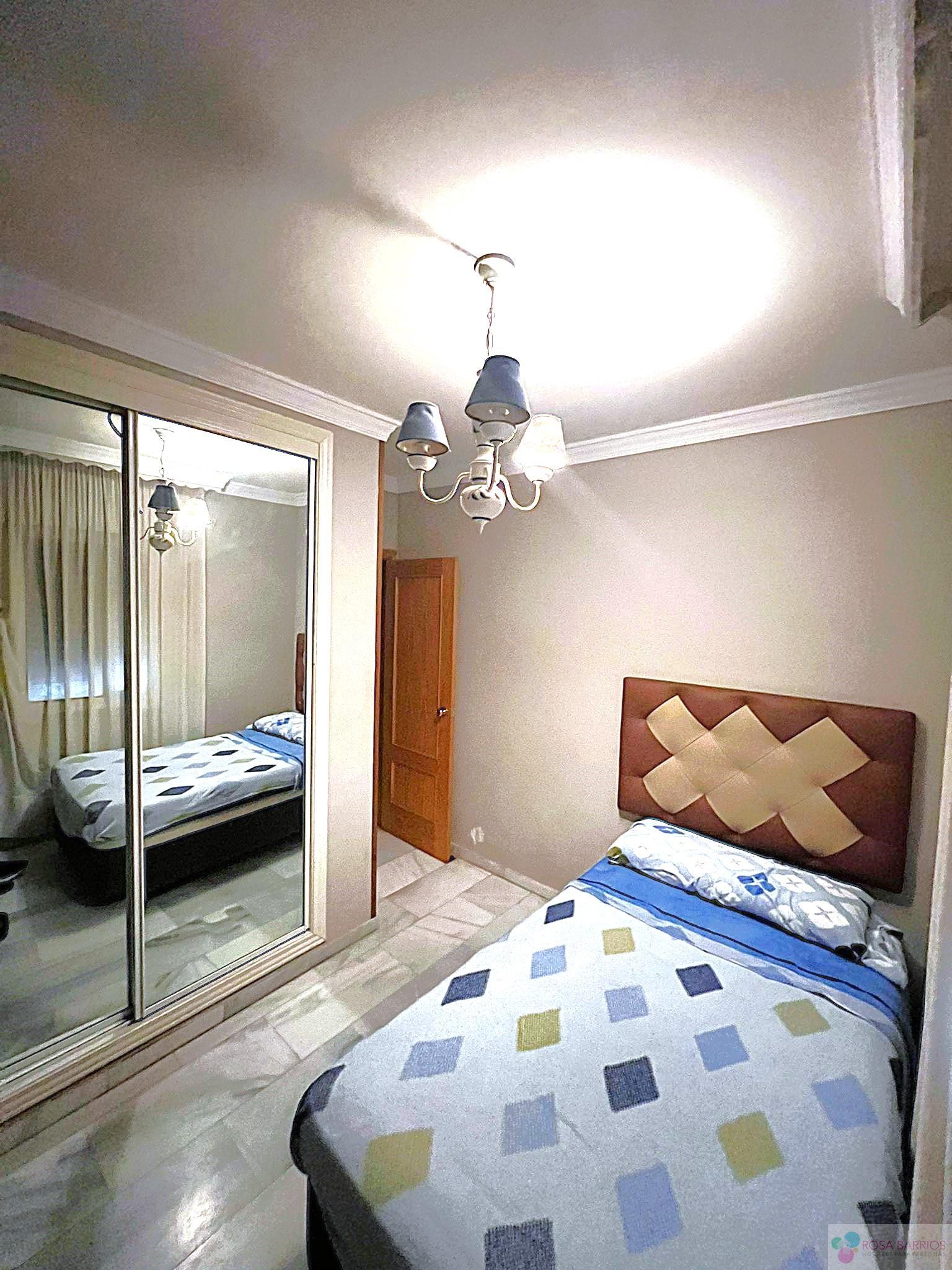 For sale of apartment in Estepona