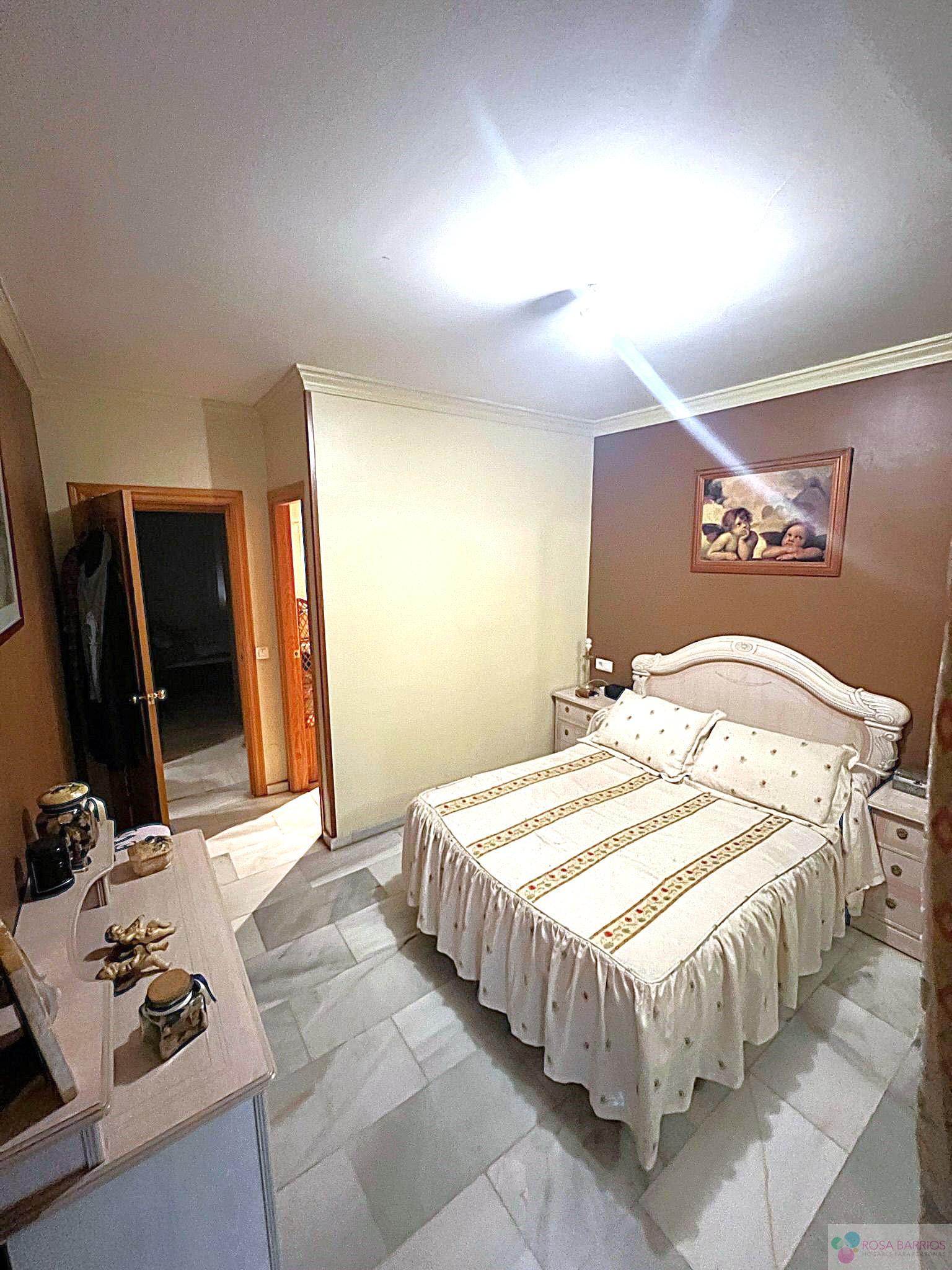 For sale of apartment in Estepona