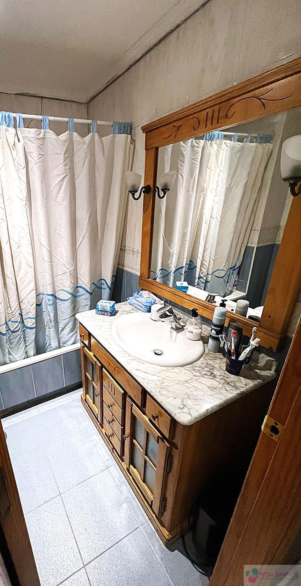 For sale of apartment in Estepona