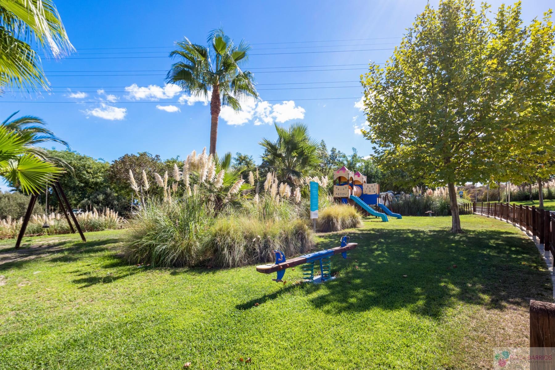 For sale of flat in Casares