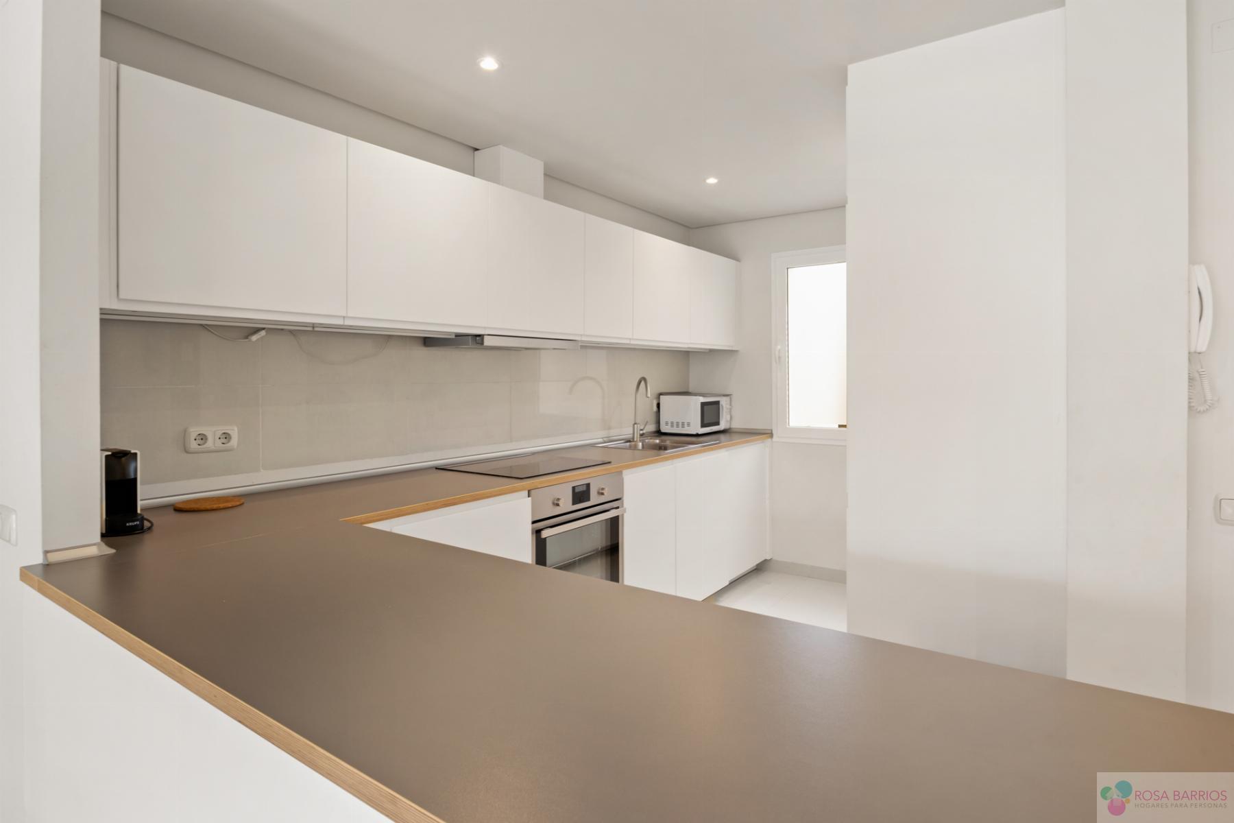 For sale of flat in Casares