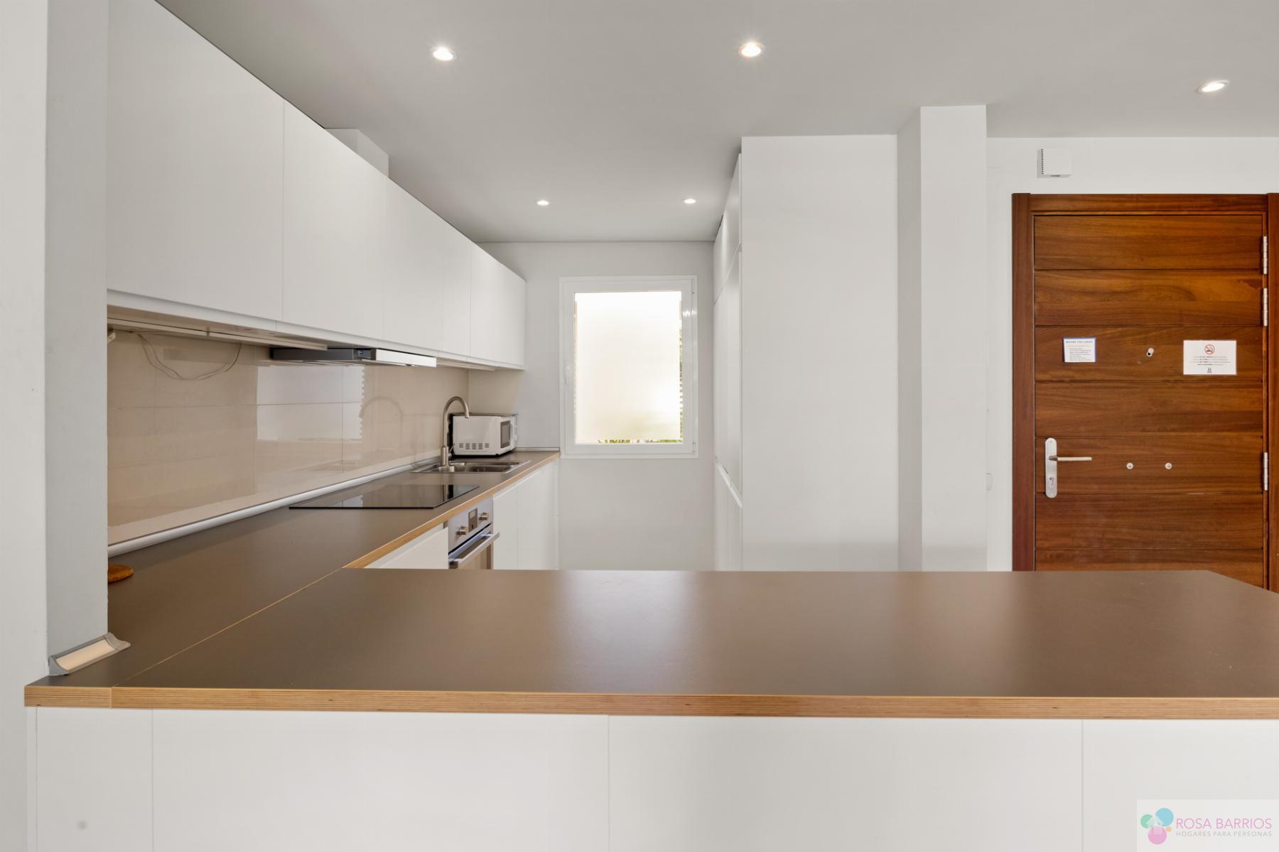For sale of flat in Casares