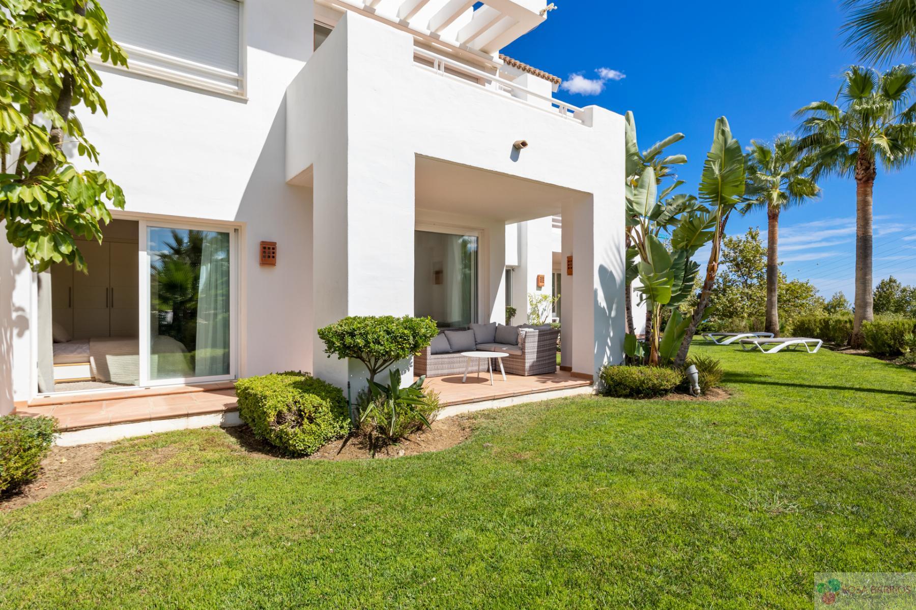 For sale of flat in Casares