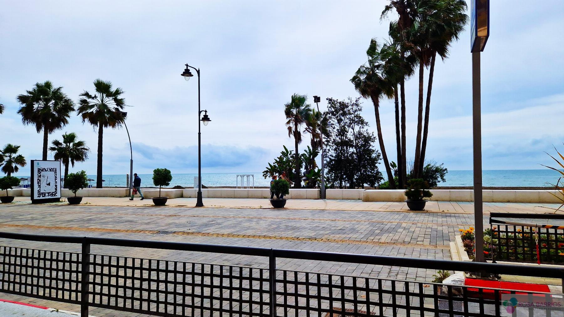 Venta de piso en Estepona