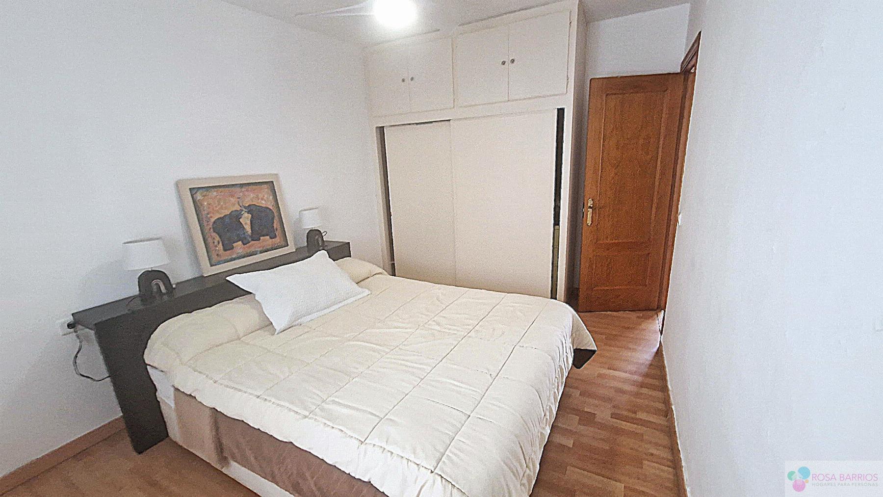 Venta de piso en Estepona