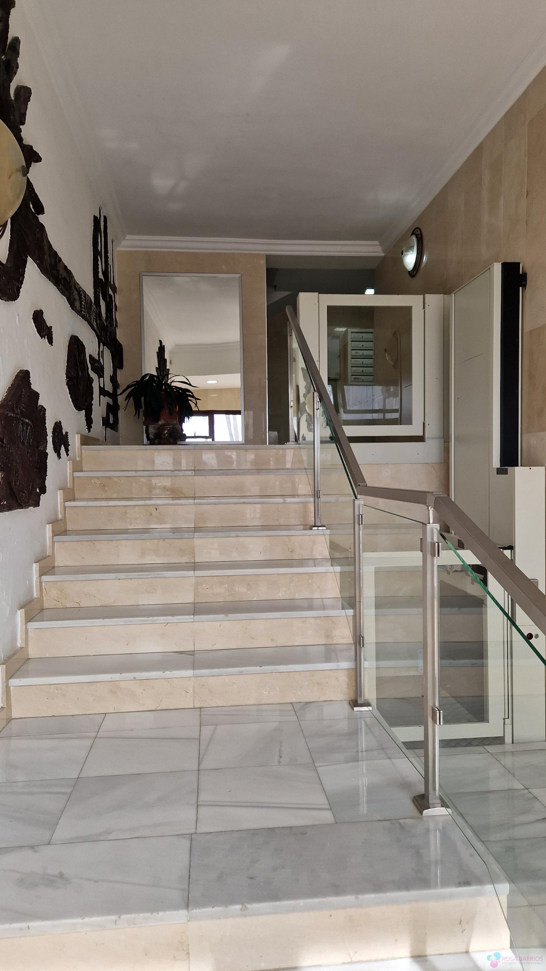 Venta de piso en Estepona