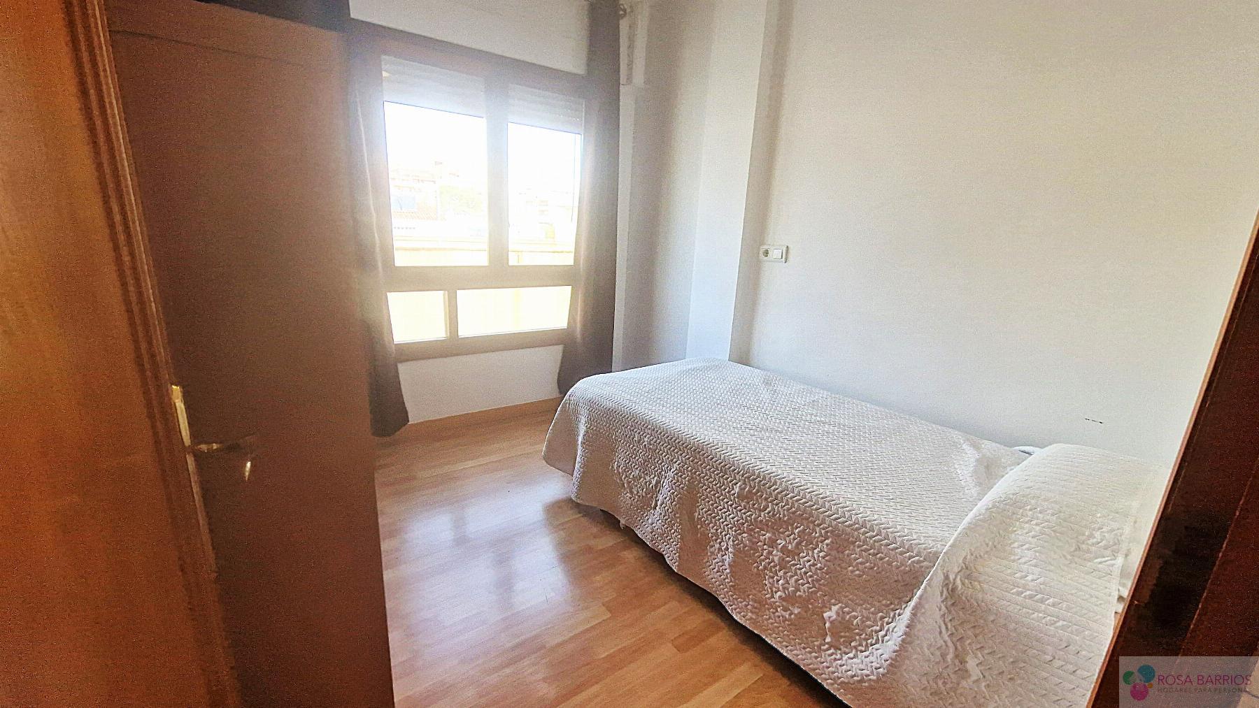 Venta de piso en Estepona