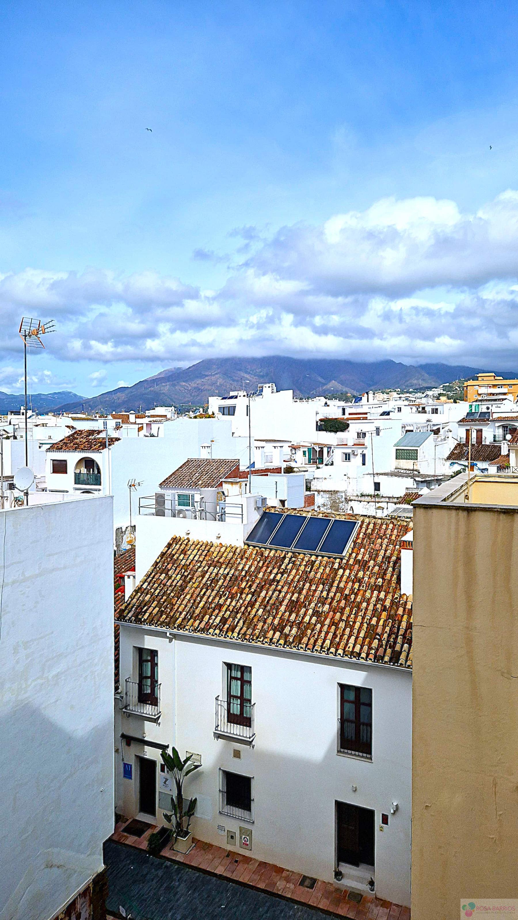 Venta de piso en Estepona