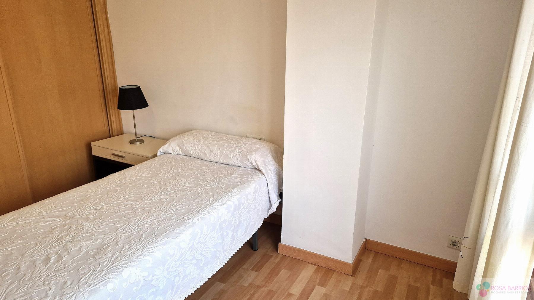Venta de piso en Estepona