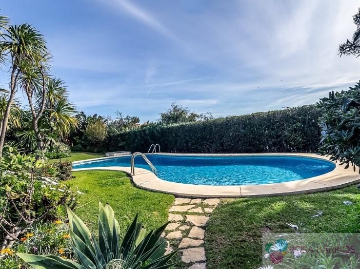 For sale of flat in Estepona
