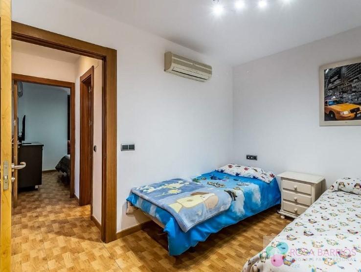 For sale of flat in Estepona