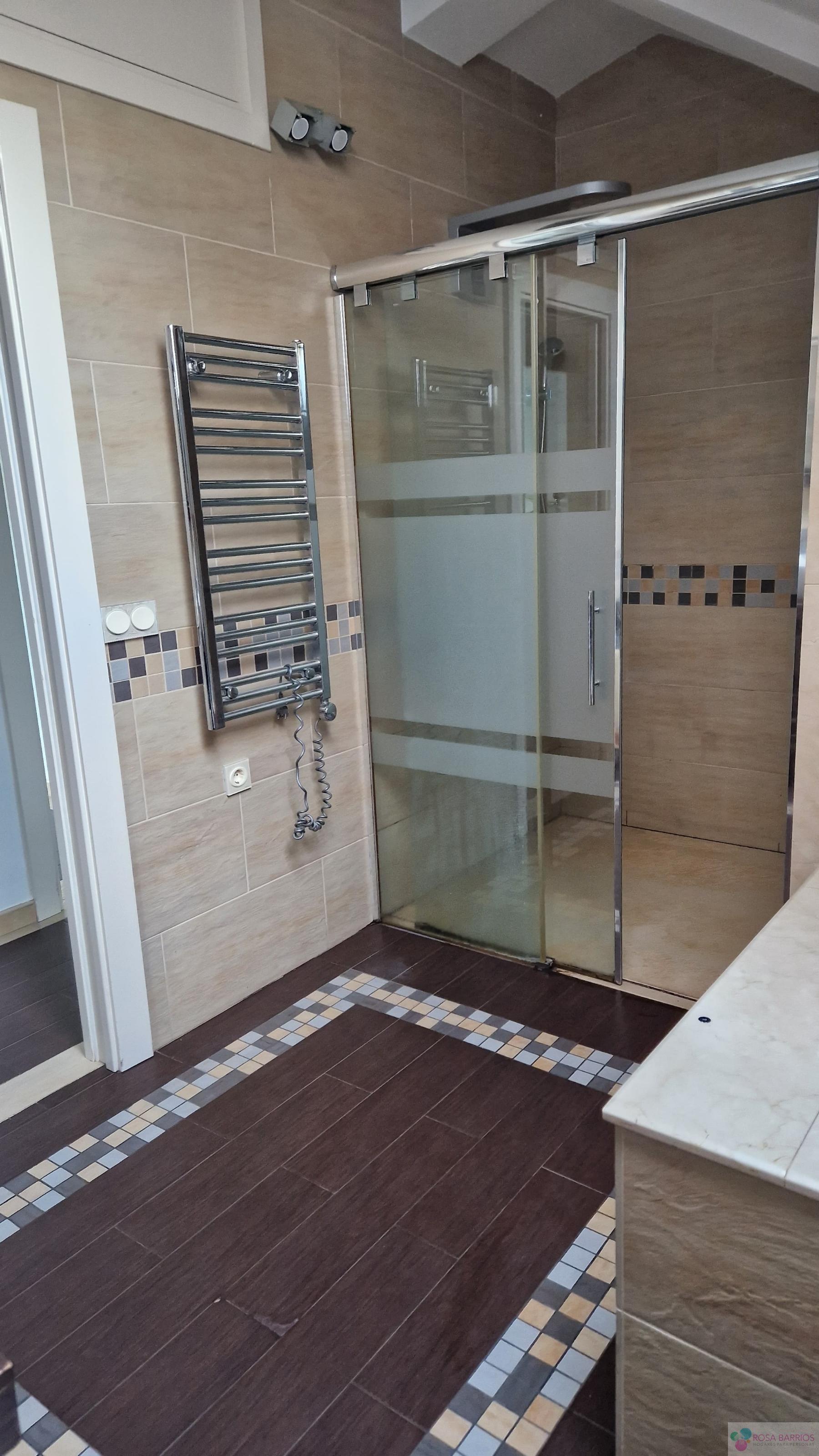 Zu verkaufen von wohnung in
 Estepona