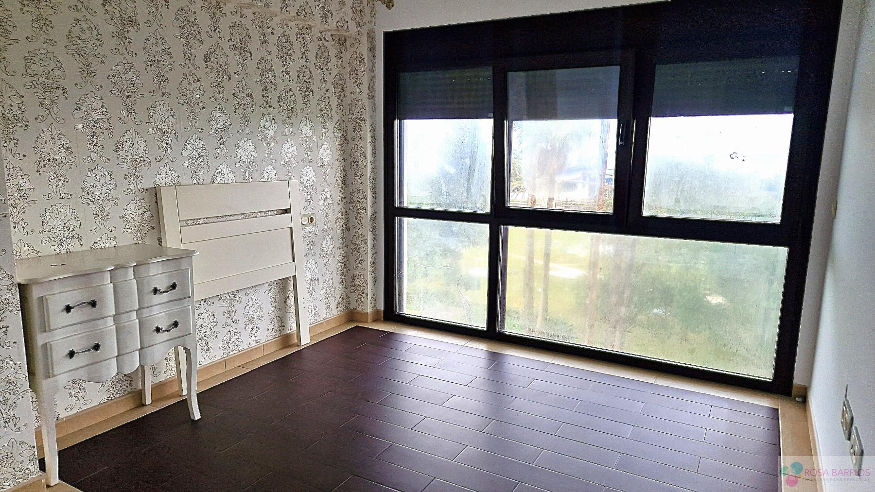 Zu verkaufen von wohnung in
 Estepona
