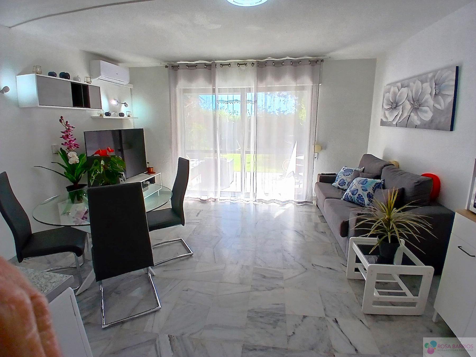 For sale of flat in Estepona