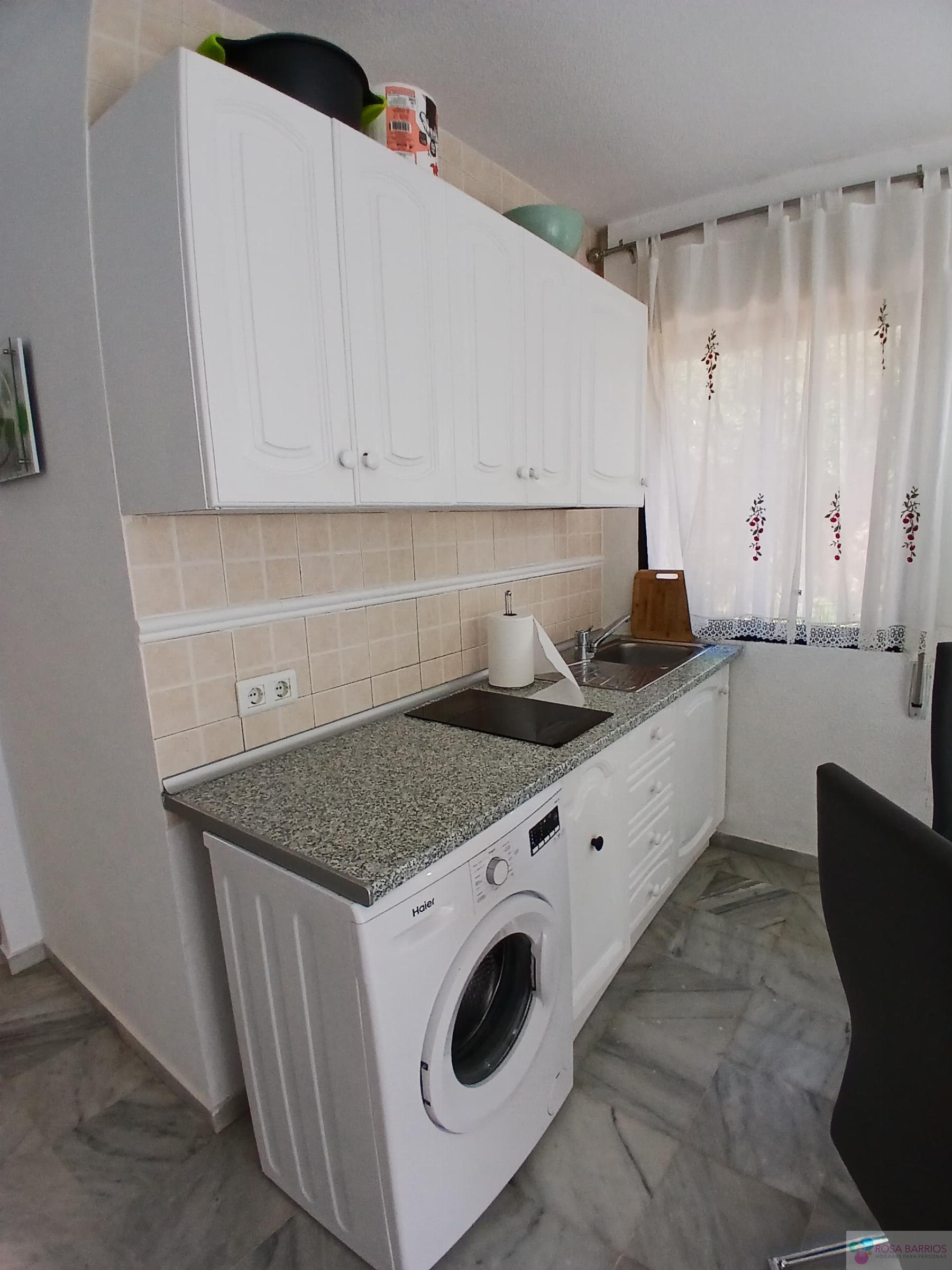 For sale of flat in Estepona