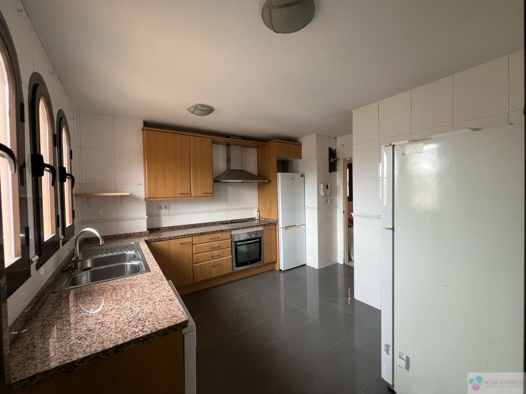 For sale of flat in Estepona